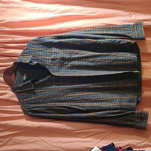 Men's flannel shirt